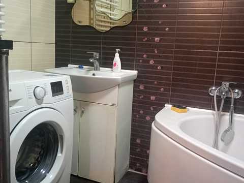квартира за адресою Зарічанська вул., 52
