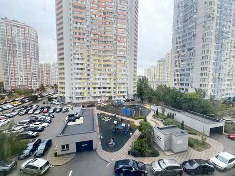 квартира за адресою Олени Пчілки вул., 7