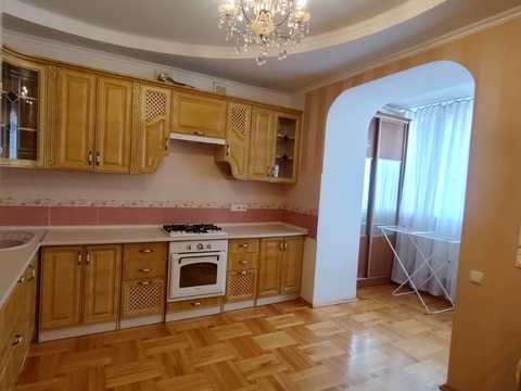 квартира по адресу Зодчих ул., 5