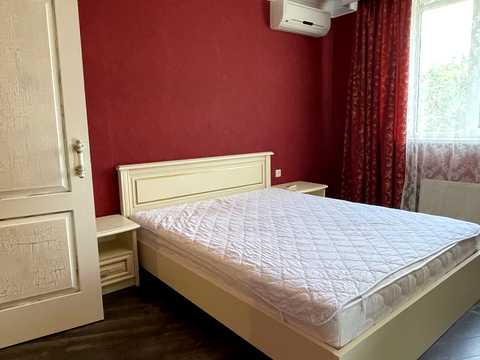 квартира за адресою Мальовнича вул. (Скворцова), 4а