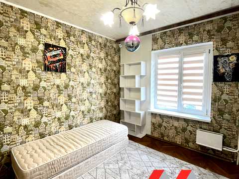 квартира за адресою Ревуцького вул., 25
