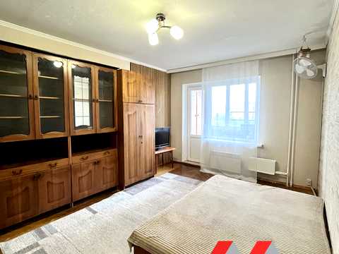 квартира за адресою Ревуцького вул., 25