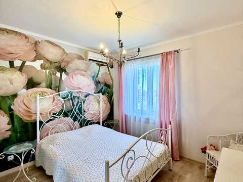 квартира за адресою Дегтярівська вул., 25а к1