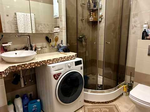 квартира за адресою Таїрова вул., 6