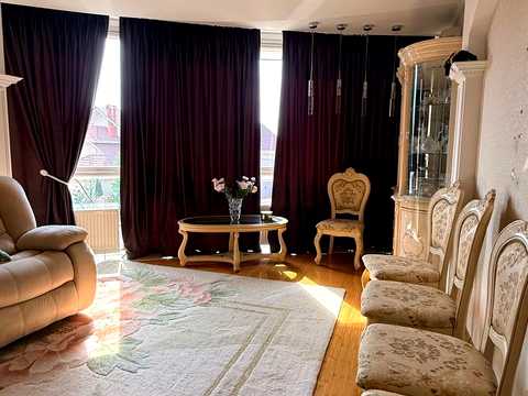 квартира за адресою Таїрова вул., 6