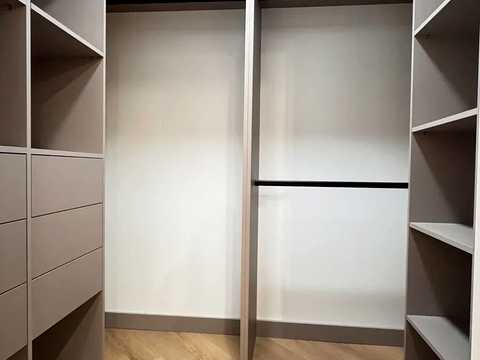 квартира по адресу Романа Левицкого ул., (Будинок 3)