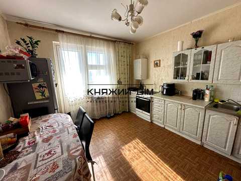 квартира по адресу Ларисы Руденко ул., 21