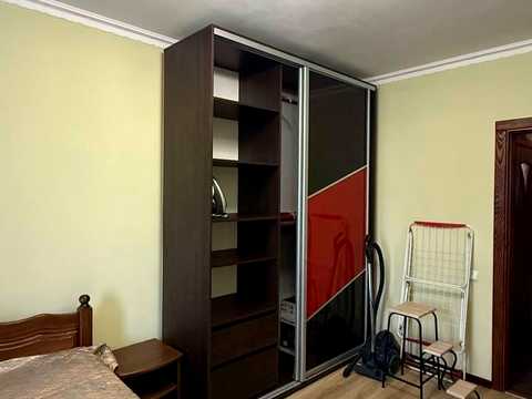 квартира за адресою Олександра Довженка вул., 25-Б