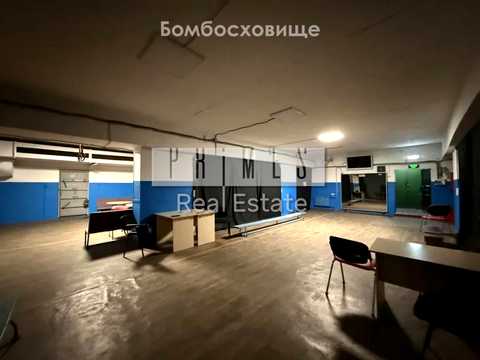 коммерческая по адресу Володимира Сікевича ул., 16