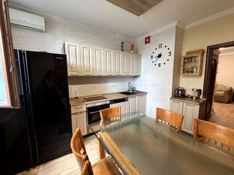 квартира по адресу Сім'ї Кульженків ул. (Петра Дегтяренка), 33