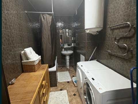 квартира по адресу Сім'ї Кульженків ул. (Петра Дегтяренка), 33