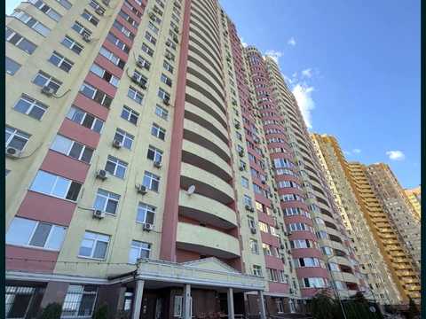 квартира по адресу Сім'ї Кульженків ул. (Петра Дегтяренка), 33