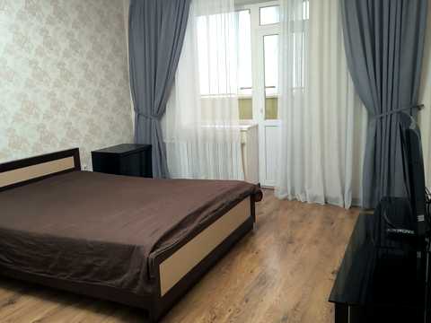 квартира за адресою Академіка Сахарова вул., 36