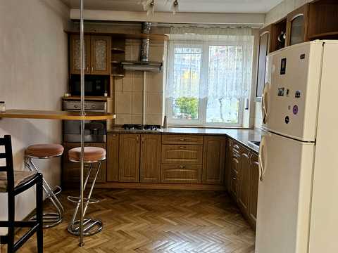 квартира по адресу Генерала Алмазова ул. (Кутузова), 14