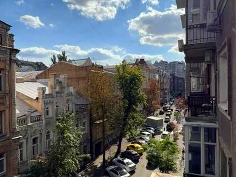 квартира по адресу Олеся Гончара ул., 14/26