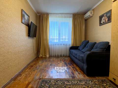 квартира за адресою Академіка Янгеля вул., 10