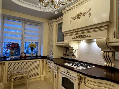 будинок за адресою Лисенка вул. (Надсонова)