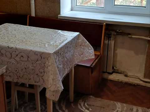 квартира за адресою Ігоря Качуровського пров. (Миколи Руднєва), 5