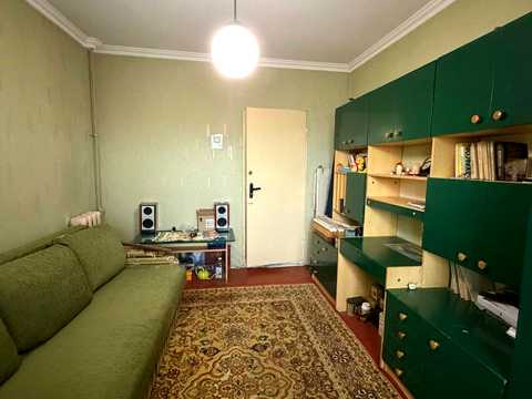 квартира за адресою Гірницький мікрорайон  (5-й мікрорайон), 7