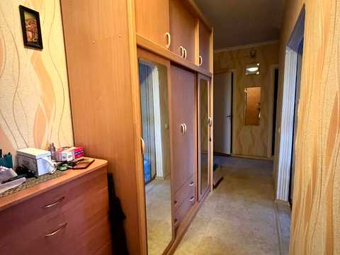 квартира за адресою Гірницький мікрорайон  (5-й мікрорайон), 7