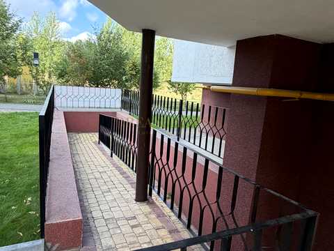 комерційна за адресою Бориса Гмирі вул., 10-А