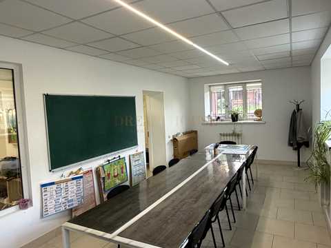 комерційна за адресою Бориса Гмирі вул., 10-А