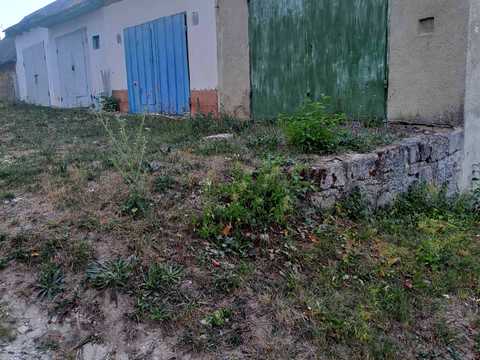 комерційна за адресою Кременець, калинівка, 6