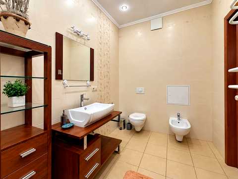 квартира за адресою Євгена Коновальця вул. (Щорса), 32-Б