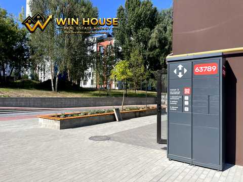 комерційна за адресою Михайла Величка вул., 34