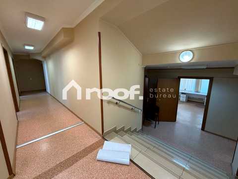 коммерческая по адресу Антоновича ул. (Горького), 157