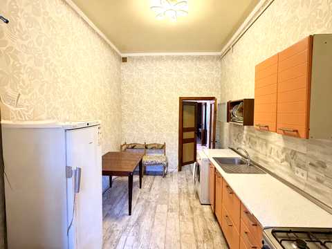квартира за адресою Фабрична вул., 1/1