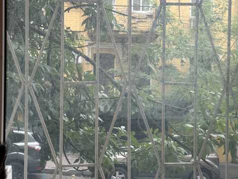 комерційна за адресою Мала Житомирська вул., 15