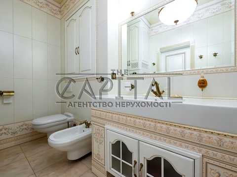 квартира по адресу Андрея Верхогляда ул. (Михайла Драгомирова), 7