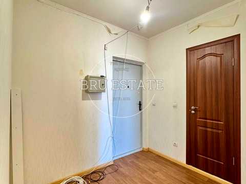 квартира за адресою Софії Русової вул., 7-Г