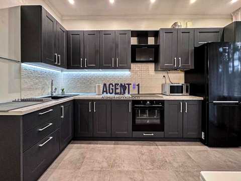 квартира за адресою Тополева вул., 6