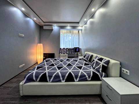 квартира за адресою Тополева вул., 6