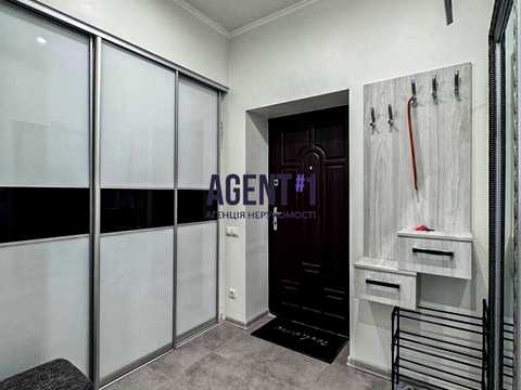 квартира за адресою Тополева вул., 6