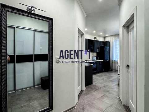 квартира за адресою Тополева вул., 6