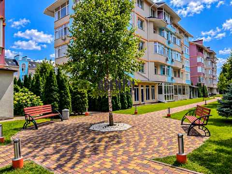квартира за адресою Тополева вул., 6