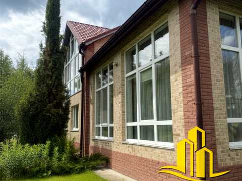 будинок за адресою смт. Козин, Анатолія Солов'яненка вул.