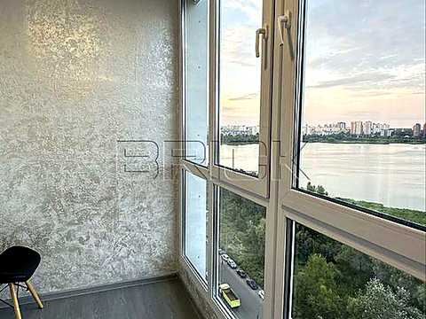квартира за адресою Ревуцького вул., 54