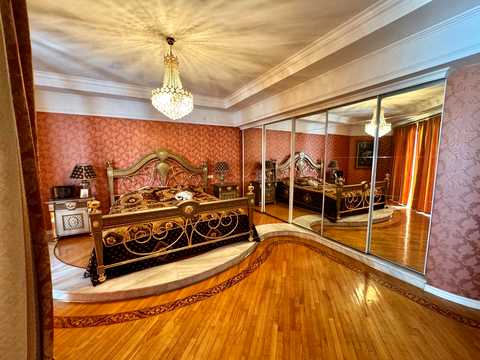 квартира по адресу Владимира Моссаковского ул. (Клари Цеткін), 8