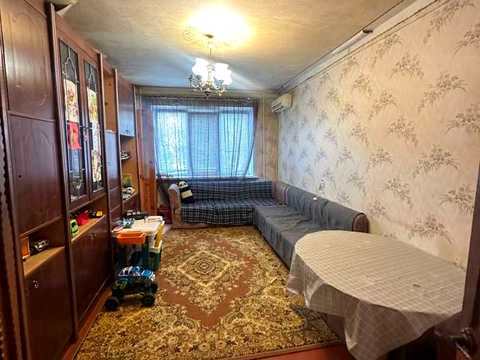 квартира за адресою Юрія Побєдоносцева бульв., 7