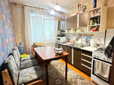 квартира за адресою Юрія Побєдоносцева бульв., 7