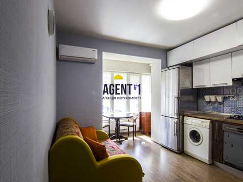 квартира за адресою Миру вул., 11