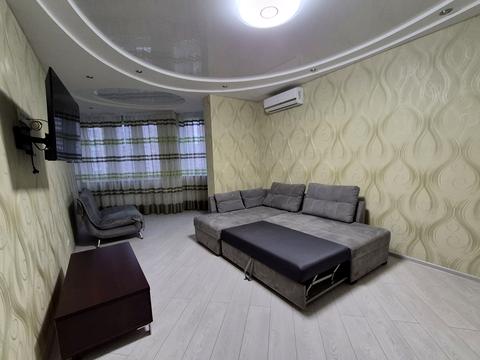 квартира за адресою Анни Ахматової вул., 30