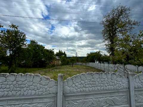 участок по адресу 