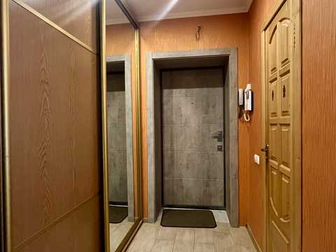 квартира за адресою Соборності вул. (Жовтнева), 77а