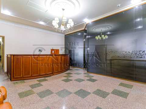 комерційна за адресою Київ, Липська вул., 16