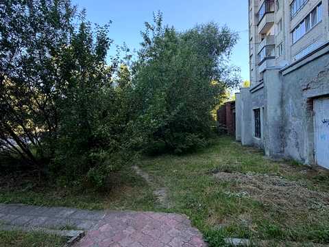 комерційна за адресою Демнянська вул., 4